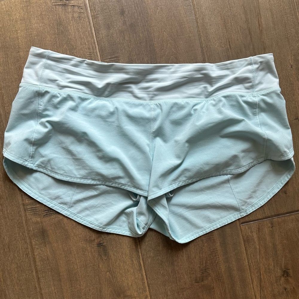 Lululemon speed up shorts 2.5 inch